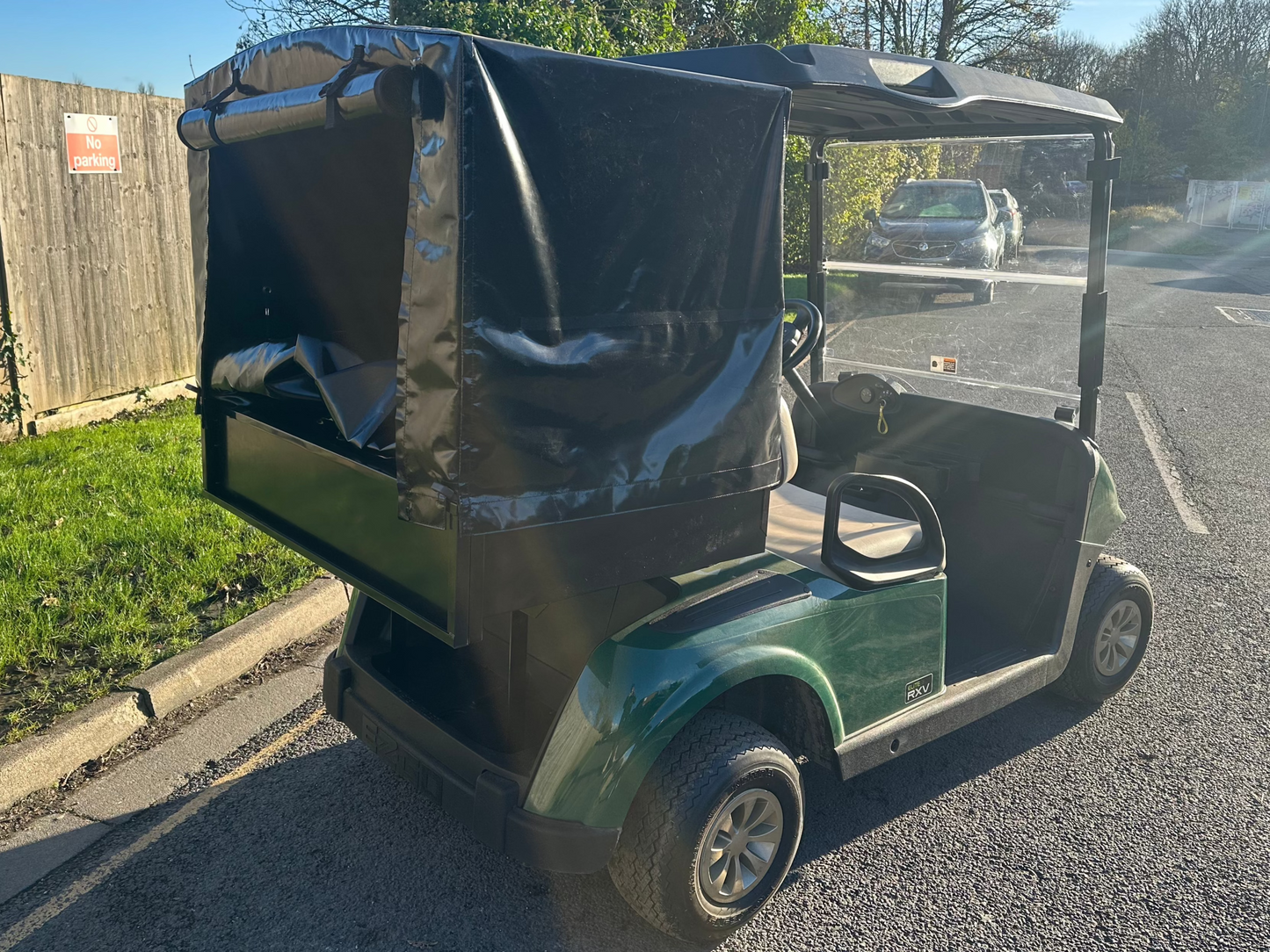 EZGO RXV ELiTE Utility Vehicle